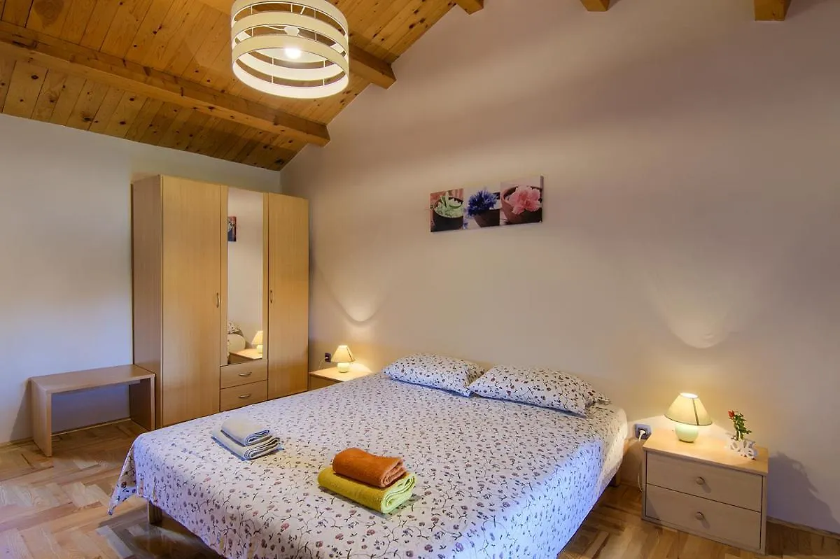 Holiday Home Kukurin Bale