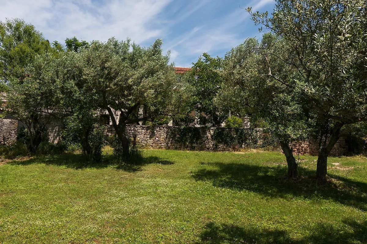 Holiday Home Kukurin Bale
