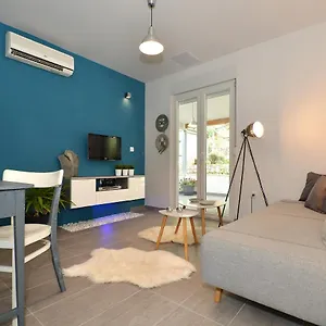  Ferienhaus Marineblue Kroatien