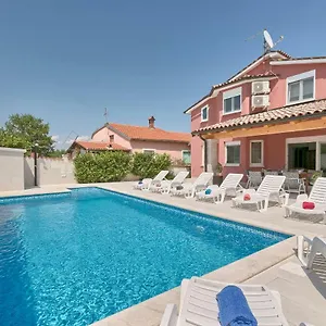  Ferienhaus Nikol Kroatien